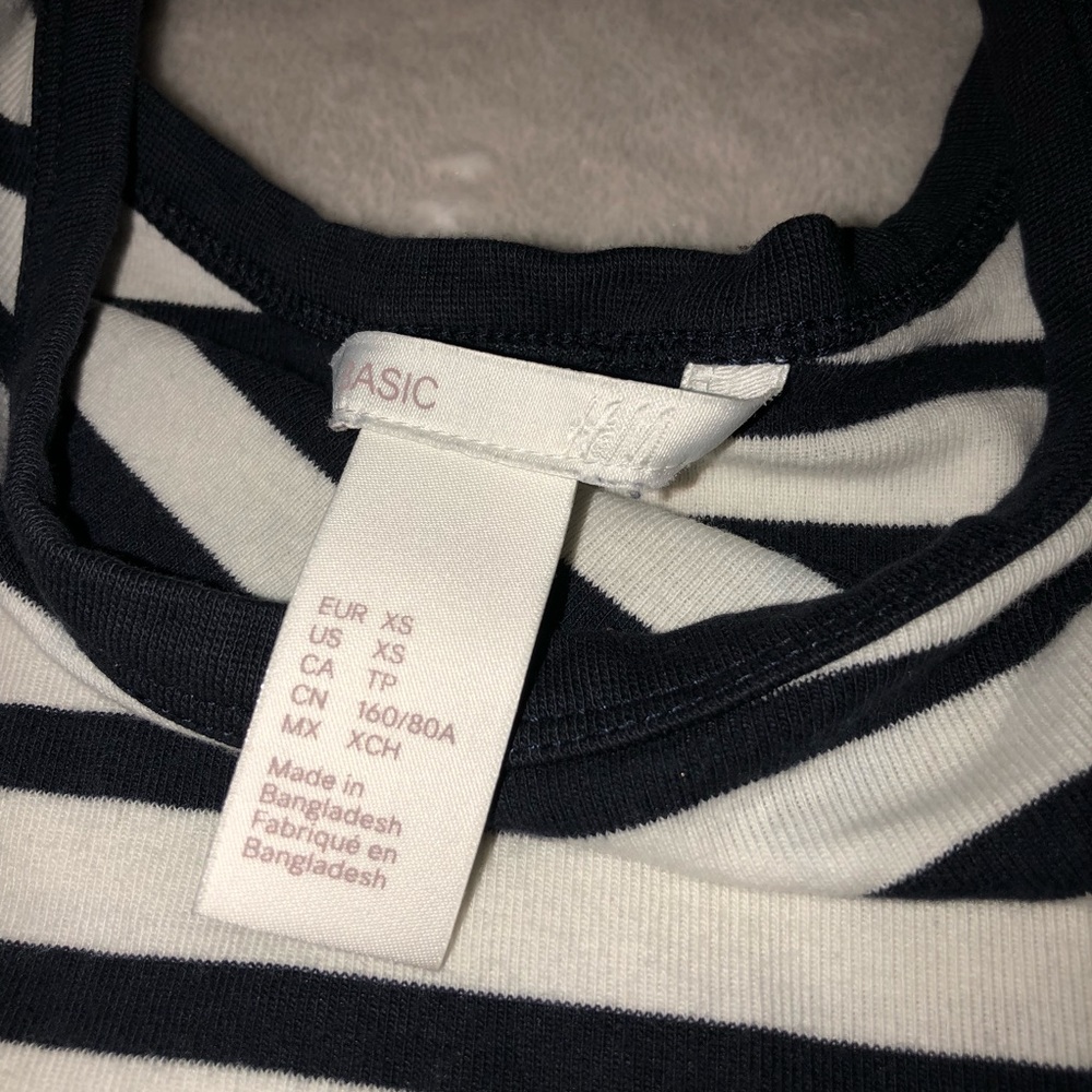 H&M Dress - Picture 2 of 3